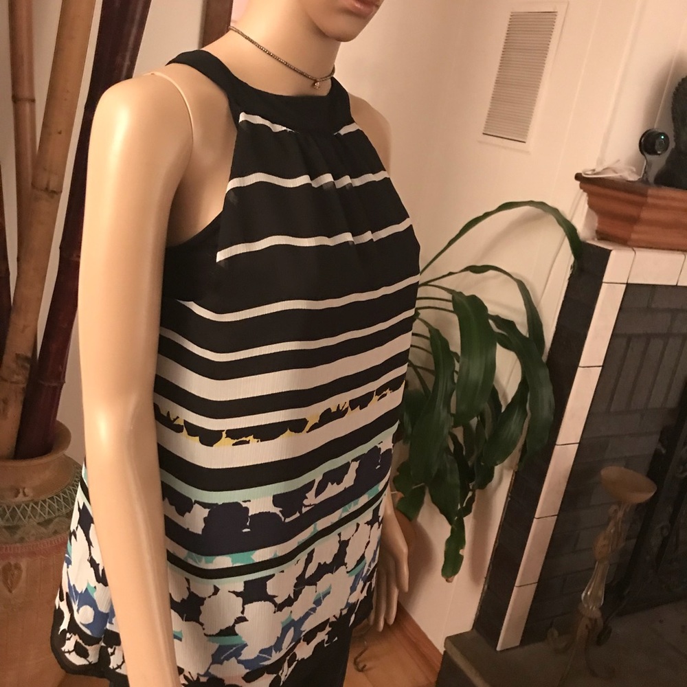 Top - Picture 3 of 6